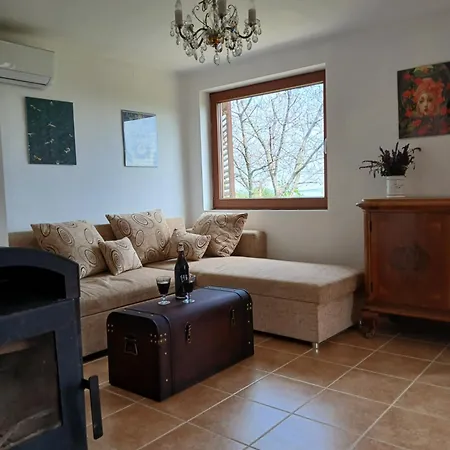 Nyugtatlak Дом отдыха