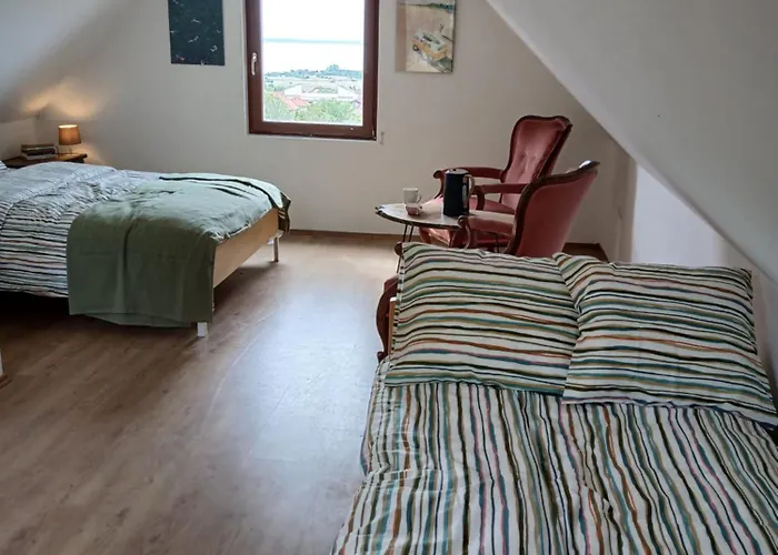 Nyugtatlak Balatonalmádi